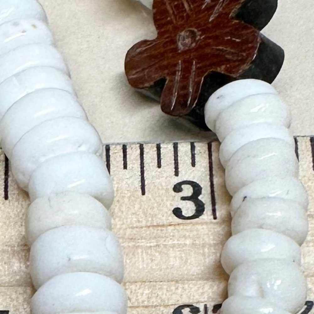 Puka Shell Necklaces - Picture 6 of 6